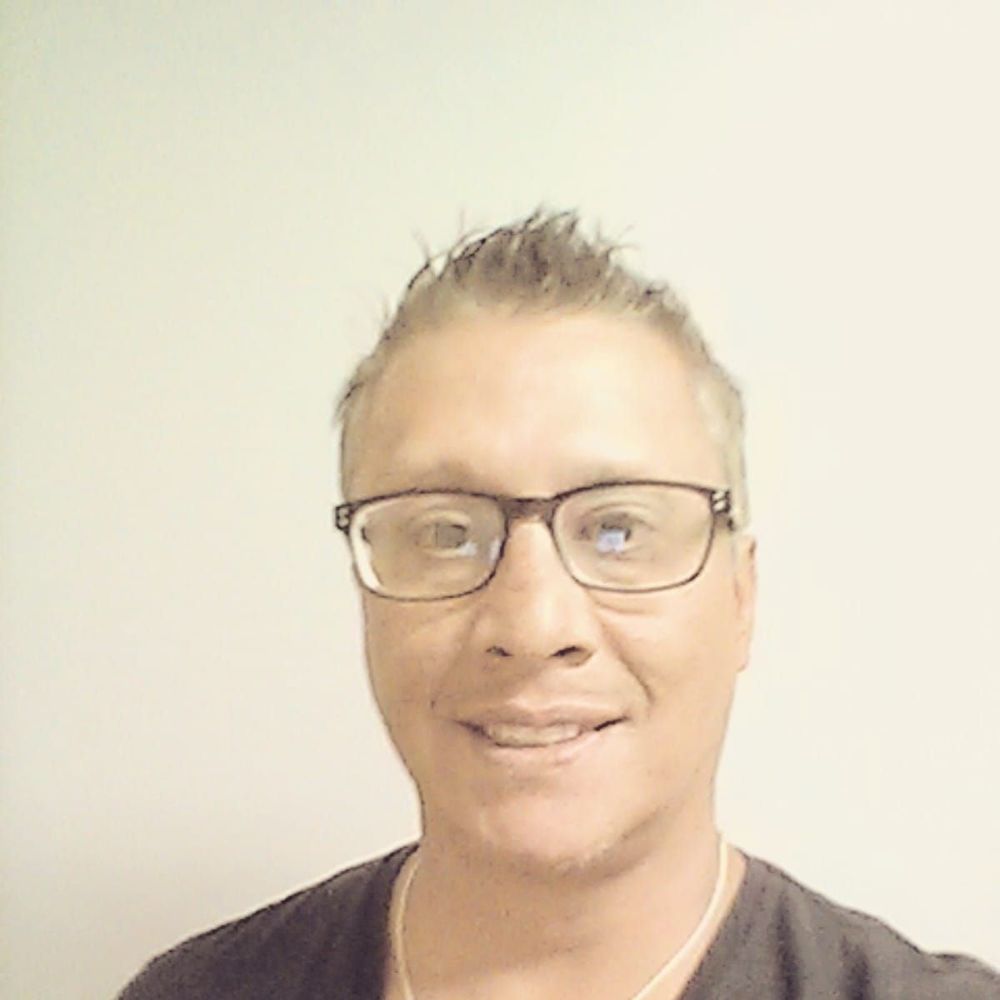 Meet your Posher, Devin